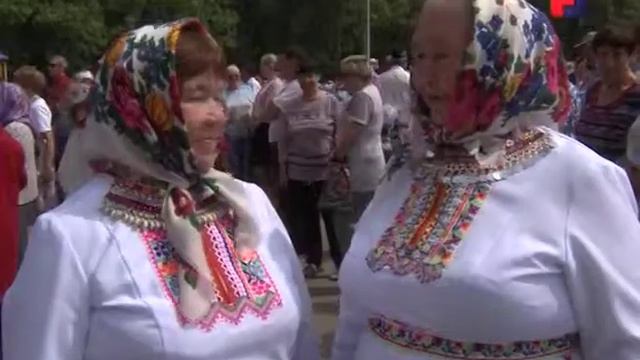 В п. Советский прошёл первый фестиваль национальных молодежных творческих коллективов смотреть онлайн