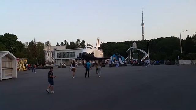 Прогулка по вднх(4) смотреть онлайн