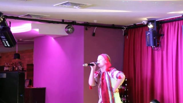 Гончарук Катя  Україна