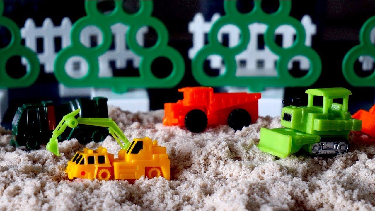 Строительная техника и робот трансформер. Видео с игрушками смотреть онлайн