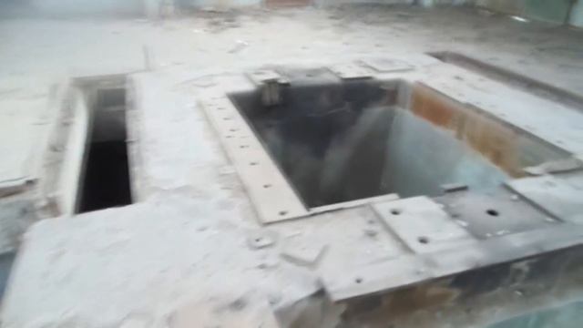 ЗАЛЕЗЛИ В ЗАБРОШЕННУЮ ШАХТУ ЧУТЬ НЕ ПОЙМАЛА ПОЛИЦЫЯ