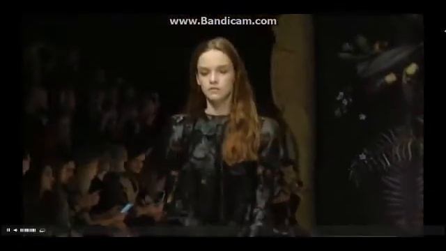 Коллекции от Алены Ахмадулиной на Mercedes Benz Fashion Week –Прямой эфир!