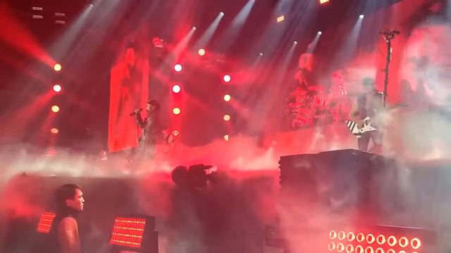 31.10.2019 Scorpions в Екатеринбурге, Арена Уралец [Still loving you] смотреть онлайн