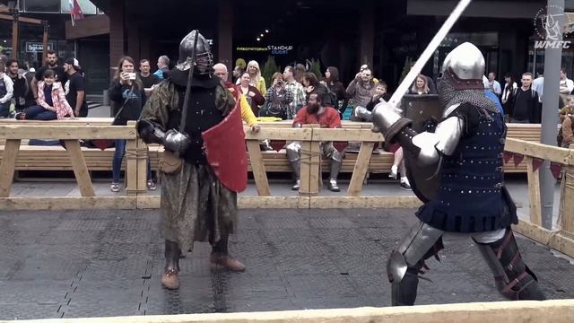 Рыцари Knights Бой 25 Фехтование щит меч Кадыров vs Галкин Времена и Эпохи смотреть онлайн