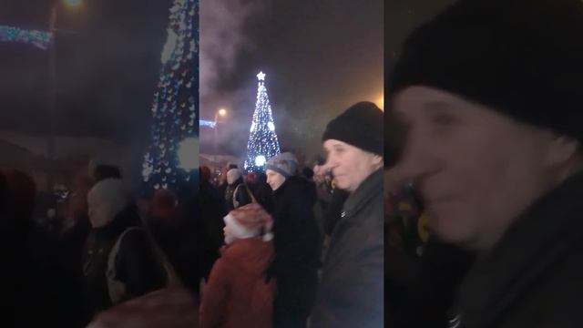 Открытие ёлки 2022года.Дебальцево.