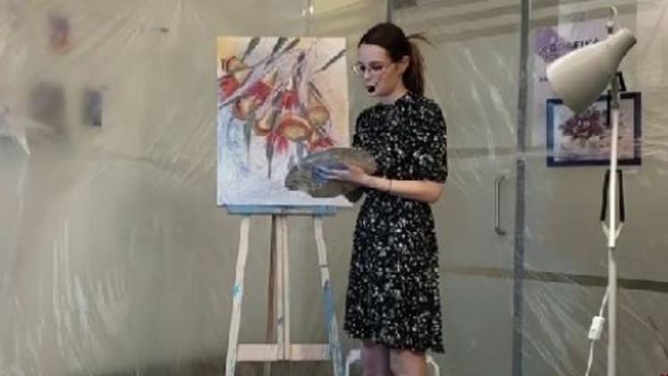 Интересно пишут картины акриловой краской. смотреть онлайн