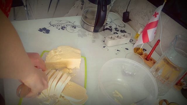 что делать если попался соленый сыр | ищем добрых хозяев для собачки| Батуми Грузия смотреть онлайн
