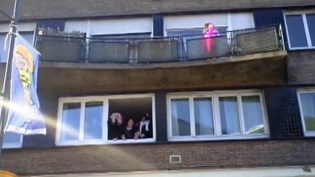 Карнавал в Дюнкерке, Сумасшедшие французы