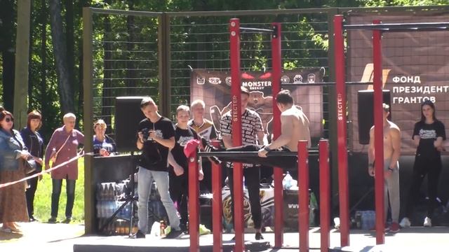 Воркаут.(ч2.) Фестиваль экстремальных идей. Новомосковск 26 мая 2018 смотреть онлайн