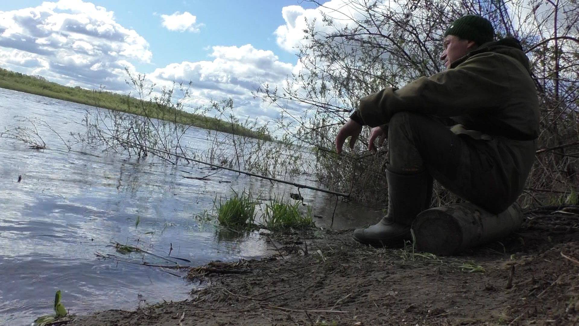 Рыбалка на оке! Забрался далеко! смотреть онлайн