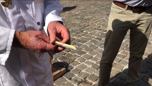 Сырный рынок в сырном городе // ГАУДА, Голландия