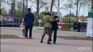 09.05.23 - Вальс, танцует папаня