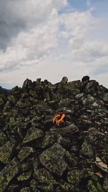 Невероятный пик Улябор/ incredible Ulyabor peak #горы #mountains #походвгоры  #hikingadventures
