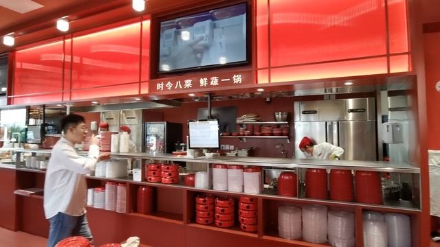 Прекрасная едальня в Китае. Подходит детям...