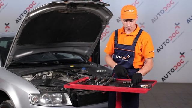 Kaip pakeisti Uždegimo žvakė AUDI A4 B6 [PAMOKA] смотреть онлайн