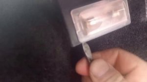 Лада Нива Тревел/Замена лампы в подсветке багажника #н