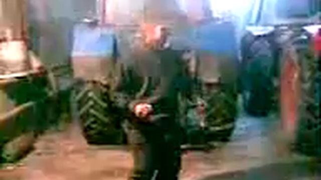 тракторист продолжает жжеч смотреть онлайн