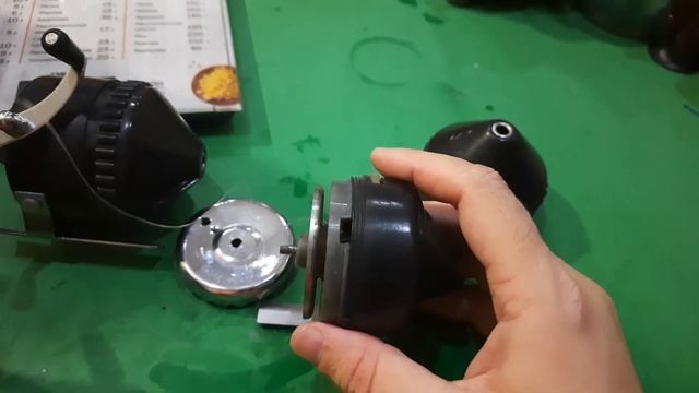 РЕДКАЯ БЕЗЫНЕРЦИОННАЯ КАТУШКА ИЗ СССР СВИТЯЗЬ .СОВЕТСКАЯ КАТУШКА ДЛЯ СПИННИНГА. смотреть онлайн