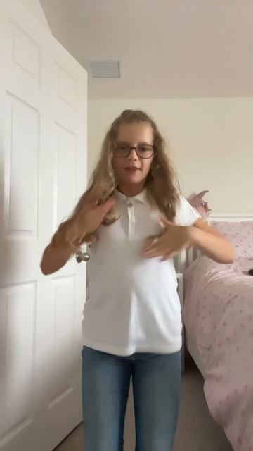 Вы любите школу??✨ #shorts #likefancy #fun #funny #trend #dance #юмор #жиза #петь #песня #￼ветка ￼ смотреть онлайн