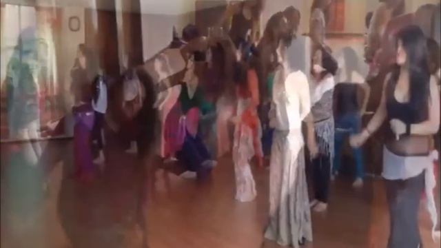 Iraqi dance, رقص عراقيIraqi Dancer Assala Ibrahim in Mexico смотреть онлайн
