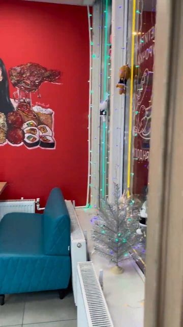 Большой новогодний БУМ произошел на днях в нашем кафе на Водном стадионе 😱 смотреть онлайн