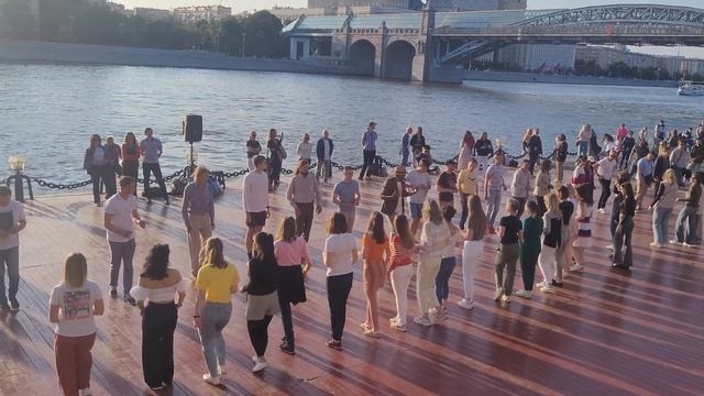 Сальса Парк горького смотреть онлайн