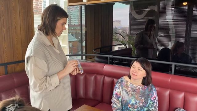 ПРАКТИКА ТЕХНИКА КОЛЛАЖА смотреть онлайн
