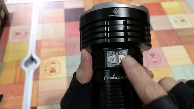 รีวิวไฟฉาย Fenix LR50R 12,000 Lumens สี่ตาบ้าพลังสุดๆ смотреть онлайн