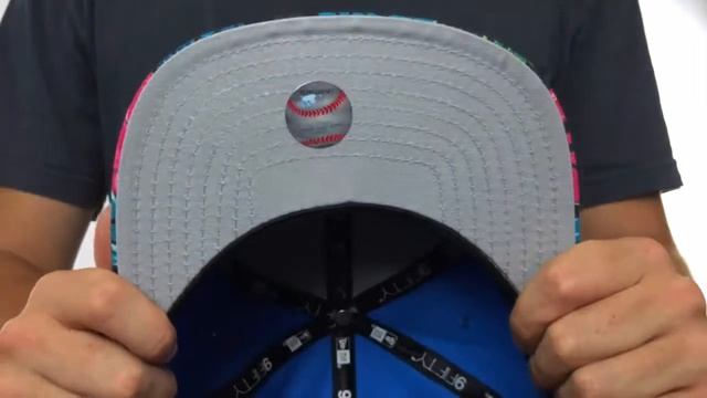 Yankees 'AMAZON BLOOM SNAPBACK' Blue-Multi Hat by New Era смотреть онлайн