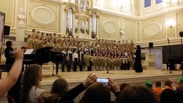 М. Глинка "Славься", исп. сводный хор ДШИ им. М. И. Глинки смотреть онлайн