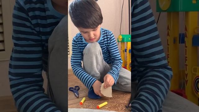 Нападение на замок. Зомби, зомбоапокалипсис, бластер, новое оружие, королевство смотреть онлайн