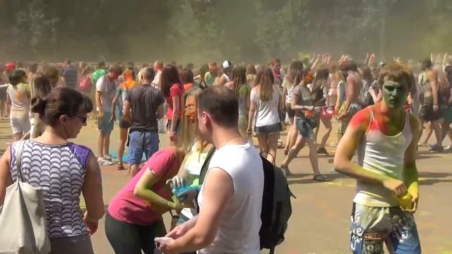 Холи 2014. Москва смотреть онлайн