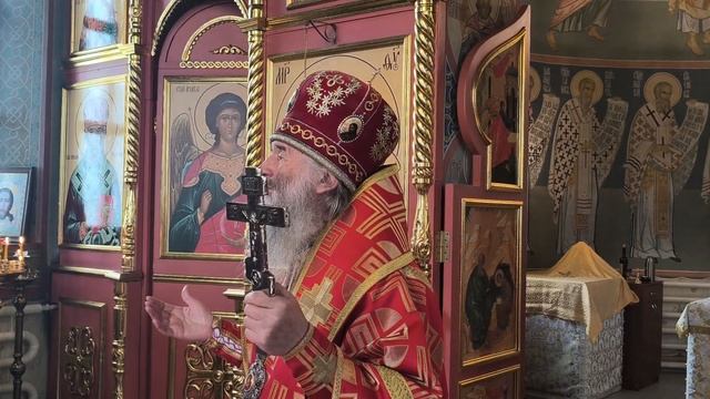 Проповедь митрополита Иоанна в Радоницу в храме Всех Святых в Туруново смотреть онлайн