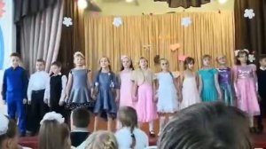 Песня  "рано   утром   просыпаюсь"