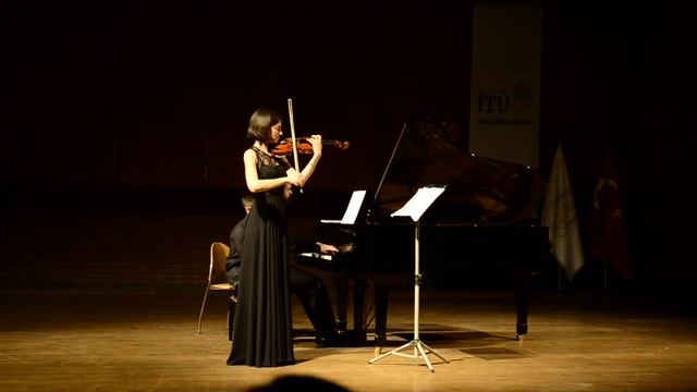 Debussy - Violin Piano Sonata - I.Allegro Vivo смотреть онлайн