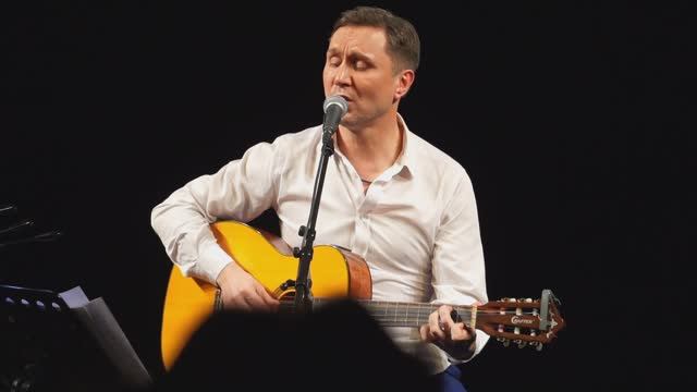 Виталий Ленский. Где-то очень далеко (автор - Дмитрий Хмелев). смотреть онлайн