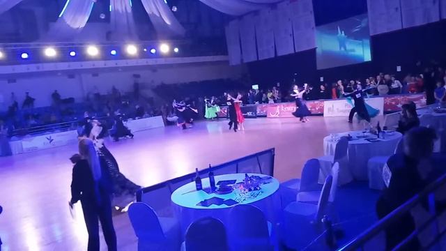 Голованов Илья - Коваленко Анастасия, 1/4 Quickstep, зимняя звезда 2017 смотреть онлайн