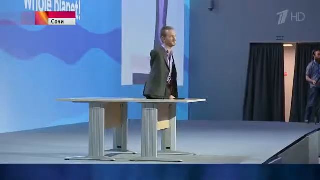 В Сочи на Фестивале молодежи и студентов выступил знаменитый австралиец Ник Вуйчич смотреть онлайн