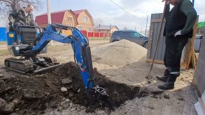 И снова порвали канализацию