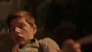 Смешной момент из фильма скауты против зомби