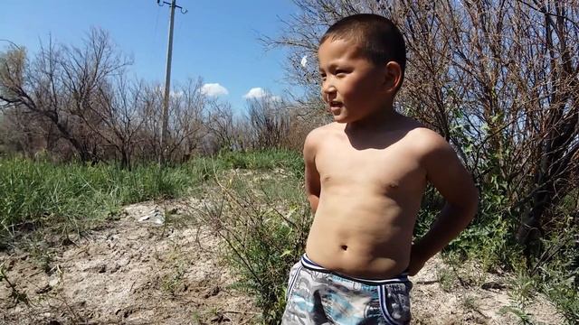 Прикольные мальчики смотреть онлайн