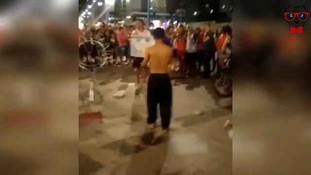 Как выявить педика в толпе смотреть онлайн