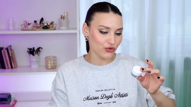 ВЫБРАСЫВАЮ БАНОЧКИ😭Расхламление косметики смотреть онлайн