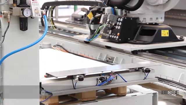 Biesse Cells Rover B Kuka 2 Steps MDF Panel Processing смотреть онлайн