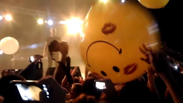 Макс Корж 29.10.2016 Магнитогорск БЫЛО КРУТО) смотреть онлайн