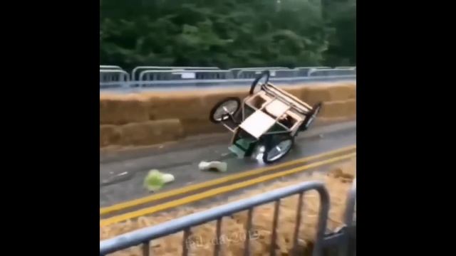 ПРИКОЛЫ /СМЕШНЫЕ НЕУДАЧИ И ПАДЕНИЯ /Самые смешные приколы и пранки /best pranks/угарные приколы смотреть онлайн