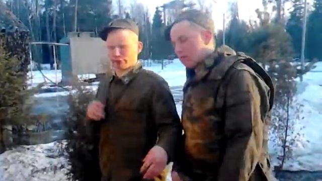 Армия сводит с ума. Прикол. смотреть онлайн