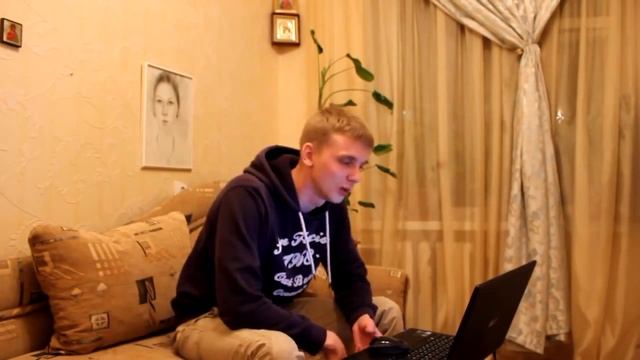 Парень классно читает реп про любовь