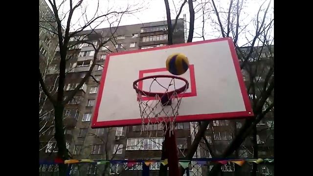 Маша Созанчук. 8 лет. Хотите верьте, не хотите - не верьте, но Маша смонтировала этот ролик САМА! смотреть онлайн