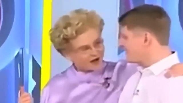 Gesaffelstein vs Малышева смотреть онлайн